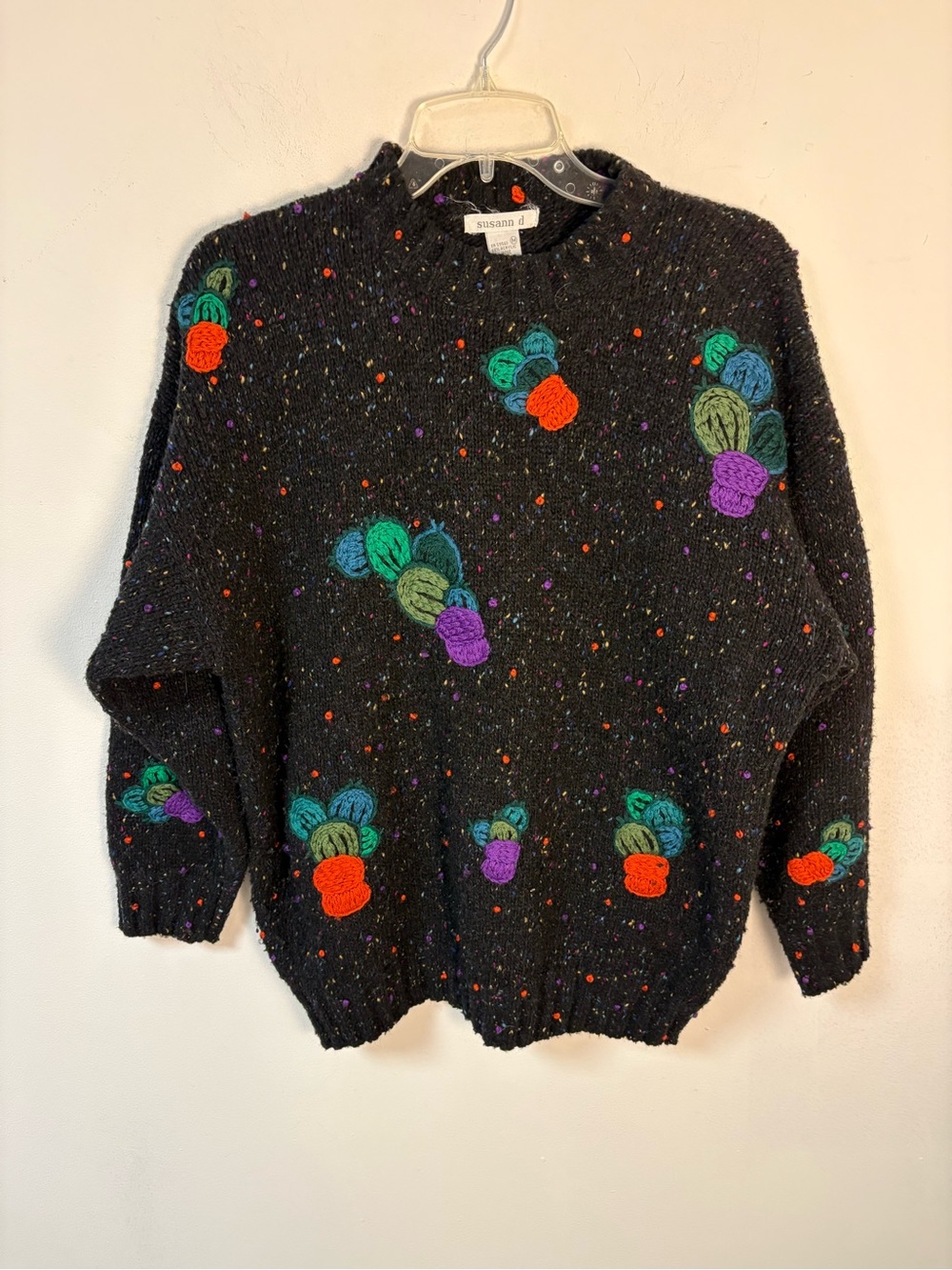 Vintage Susann D Black Speckled Knit Sweater embroidered Cactus Accent Med